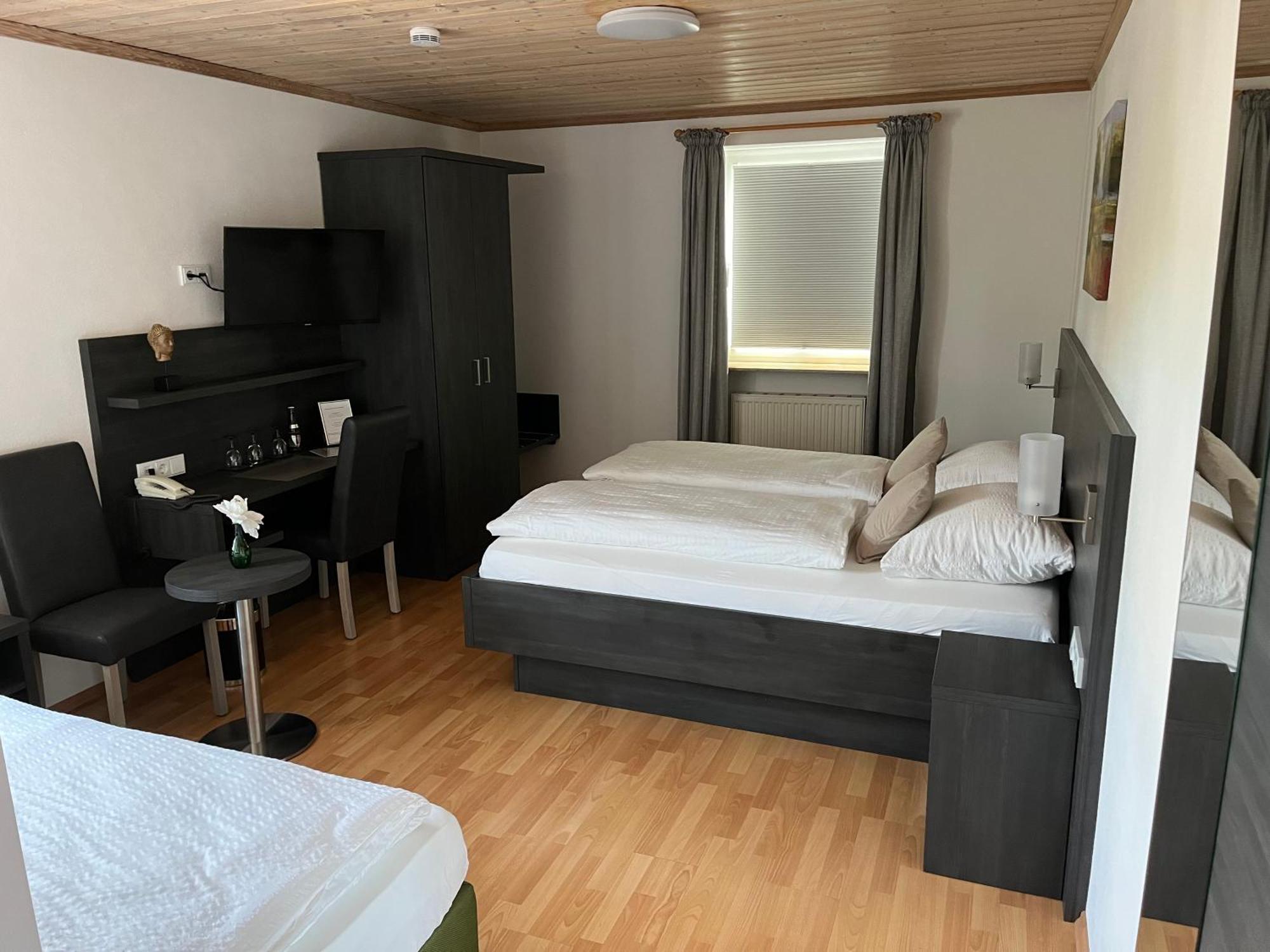 Hotel Am Ludwigskanal 벤델스타인 외부 사진
